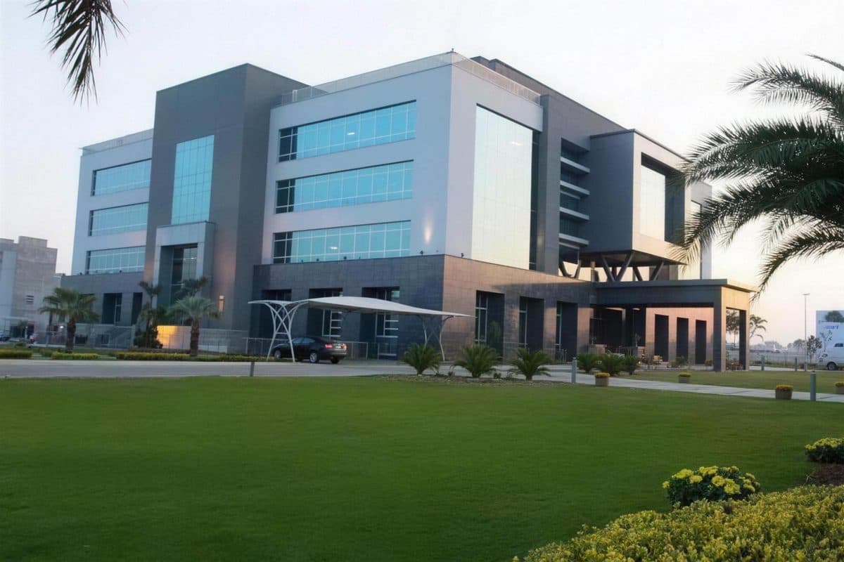 5.75 Kanal Commercial Plot — DHA Phase 6, NSiT CBD